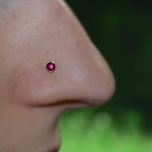 Gold Nose Stud 3mm Red Ruby - Nose Ring - Nose Screw - Tragus Piercing - 16g Cartilage Hoop Earring - Forward Helix Earring - Stud Nose Ring