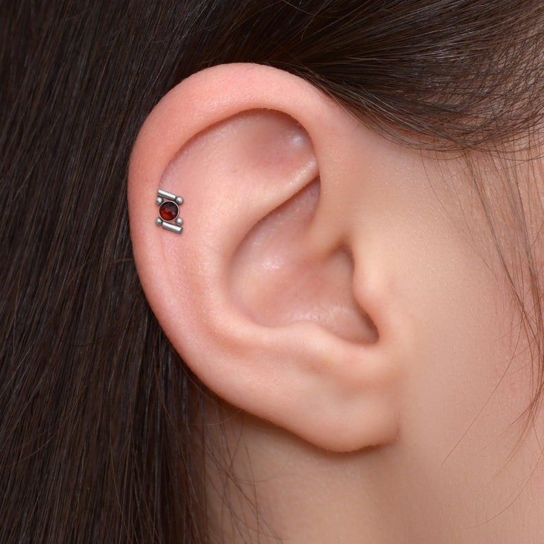 Tragus Jewelry Conch Piercing Forward Helix Stud Tragus Earring Garnet Labret Stud Titanium Cartilage Piercing Jewelry