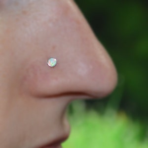 Nose Stud White Opal - Silver Nose Hoop - Helix Earring - Tragus Stud - Cartilage Earring - Nose Ring - Daith Piercing - Tragus Earring 20g