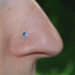 Silver Nose Stud Sapphire - Nose Ring - Nose Screw - Tragus Piercing - 16g Cartilage Hoop Earring - Forward Helix Earring - Stud Nose Ring