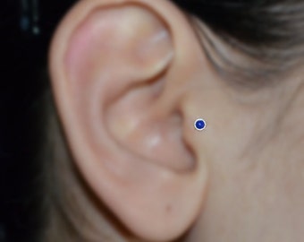 2 mm lapis tragus stud - zilveren neus stud - kraakbeenring - helix oorbel stud - neusring - tragus sieraden - neuspiercing 20g
