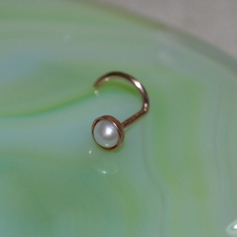 Cartilage Hoop Nose Stud Conch Piercing 20g Gold Nose Piercing Tragus Jewelry 3mm Pearl Nose Ring Stud Helix Earring Stud