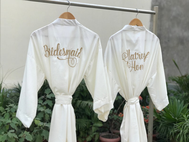 BULK DISCOUNT gold embroidered bridal getting ready gown Milk white Gold Bridesmaids robes white bride robe Set of 6 bridesmaid gift