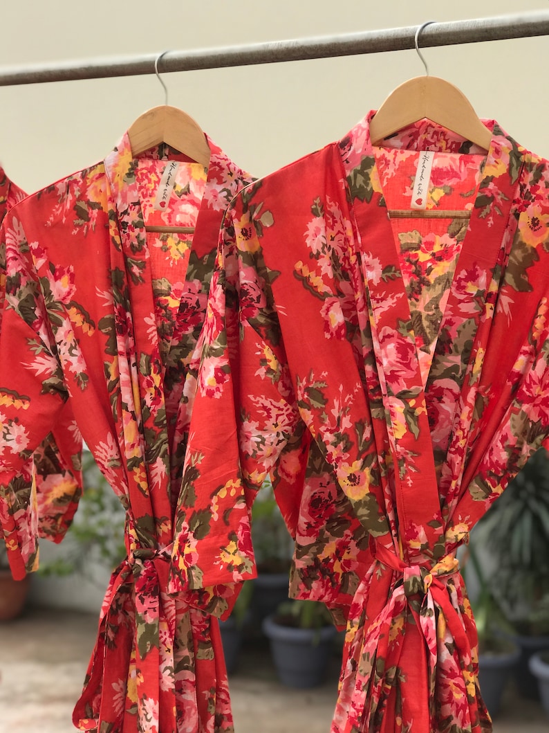 Attractive stock clearance rates Tomato red Long robes in lovely breathable cotton for tall bridesmaids Compliment shower guaranteed.
