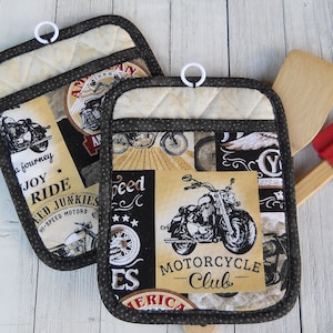 Motorcycle Pot Holders Trivets, Set of 2:   Quilted Oven Mitts, Handmade Pocket Potholders, Gift for Him, Motorcycle Gift, Boyfriend Gift
