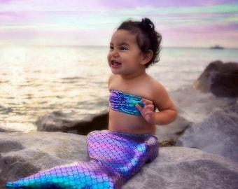 Säugling/Kleinkind Mermaid Tails für Spielzeit!! Ideal für Fotoshootings! Beinhaltet den gefüllten Baumwolleinsatz / die Option, ein Top hinzuzufügen!
