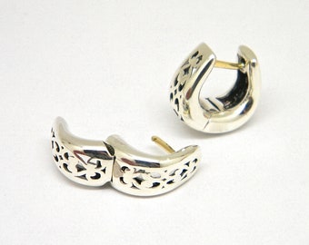 Sterling silver huggie earrings with 18K-posts, pierced pattern