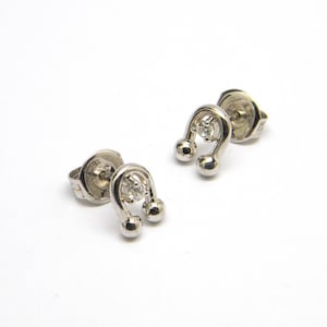 Stud earrings/diamond imitation /sterling silver/rhodium plated/horse shoe studs/modern earrings studs/