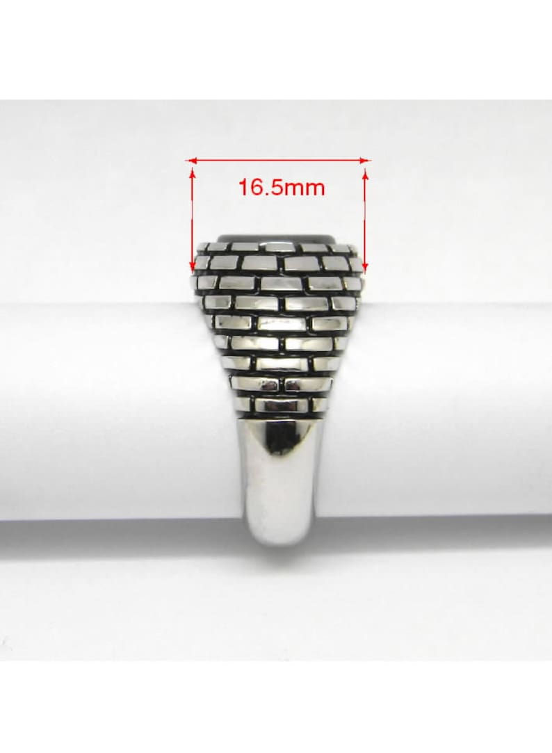 Large silver 925 signet ring,12 mm hematite disk,brick wall enamel,large size,chevaliere homme,pattern ring,gypsy ring,the wall