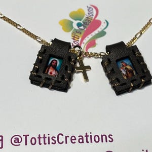 Escapulario Necklace