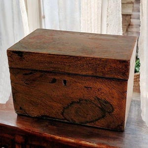 19th Century Georgian Small Tea Caddy Tin Lined
