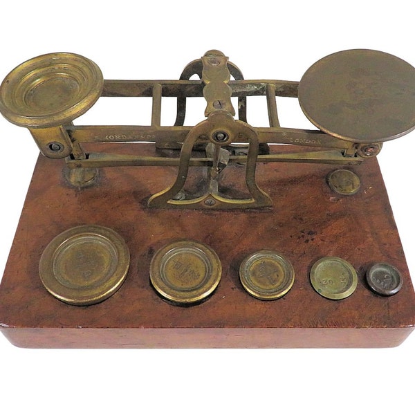 Antique Postal  or Apothecary Scale