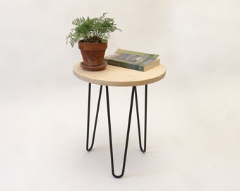 Round Top, Simple Side Table, Modern End table with Metal Black Hairpin Legs - Raw Active