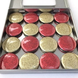 Gold and Red Glitter Magnet Set