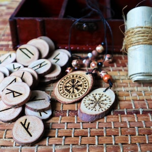 Runes, Laser engraved, Boxed Set, Elder Futhark Runes, Handmade, Laser engraved wooden box, Elder Futhark, Great gift