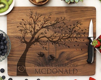 Personalized Cutting Board, Cutting Board, Wedding gift, Housewarming gift, Wedding shower gift, Personalized gift --21091-CUTB-002