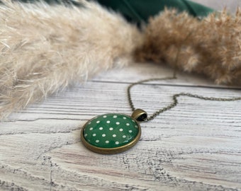 Necklace bronze with green pendant with white dots, dots, polka dots, rockabilly, dotted