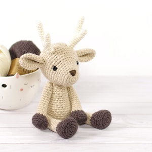 Crochet Deer Pattern - Amigurumi Woodland Animal Pattern and Tutorial - DIY Crochet Gift