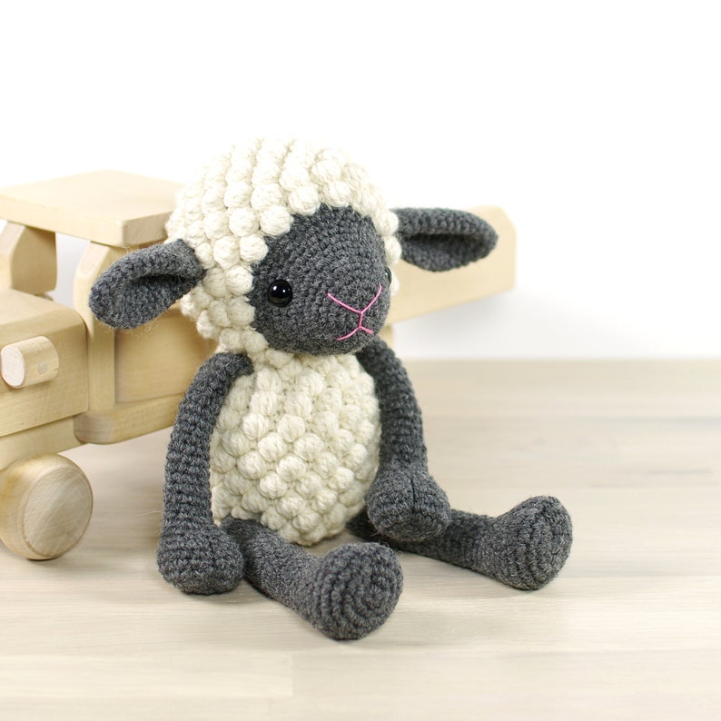 Sheep Crochet Pattern Amigurumi Lamb Crochet Pattern and Tutorial with Photos zdjęcie 1