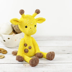 Amigurumi Giraffe Crochet Pattern and Tutorial with Step-by-Step Photos