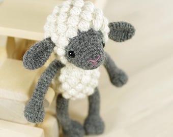 Crochet Sheep Pattern - Small Amigurumi Lamb Pattern and Tutorial - DIY Stuffed Animal
