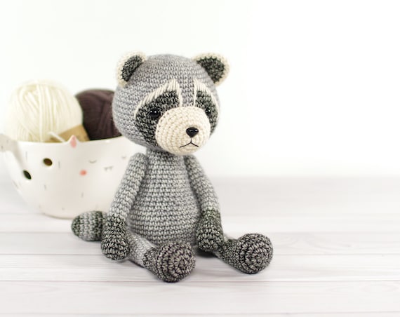 Amigurumi Raccoon Crochet Pattern and Tutorial - DIY Stuffed Animal