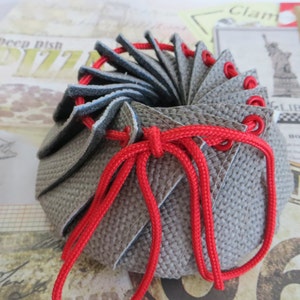 Glass Bubbler Cozy - Water Pipe Cozy - &quot;Burlap&quot; Kushin™ - Glass Base Cover