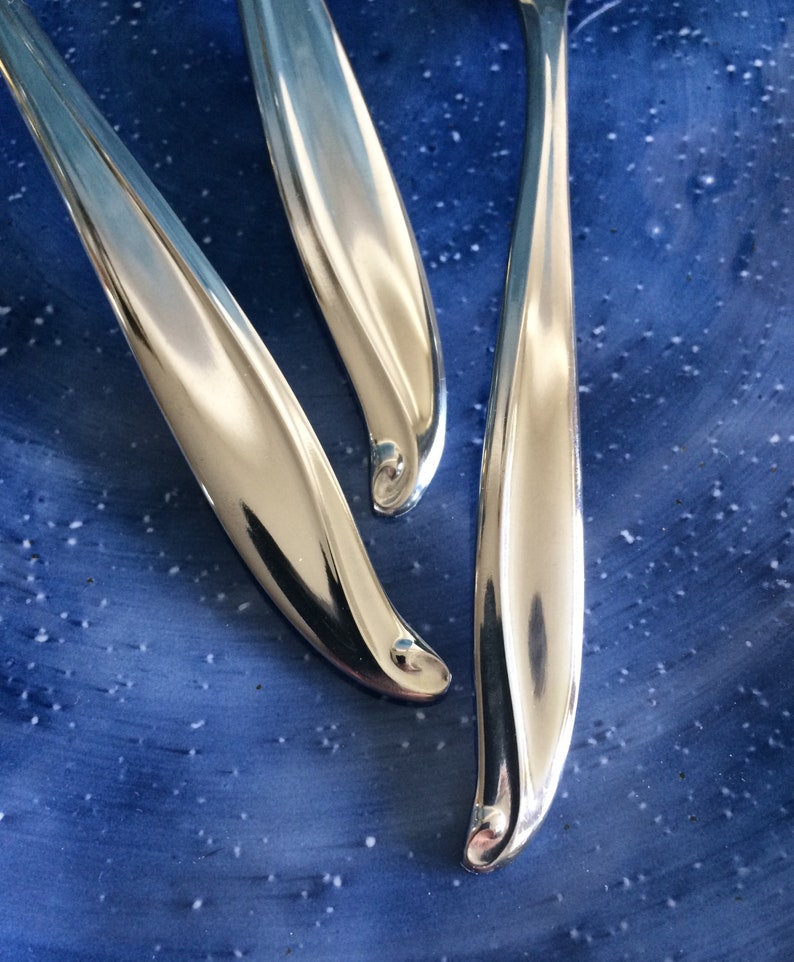 Mid Century Stainless Steel Flatware Set INTERNATIONAL TRADEWINDS \u2022Service for 8\u2022 44 Piece Set \u2022Mint