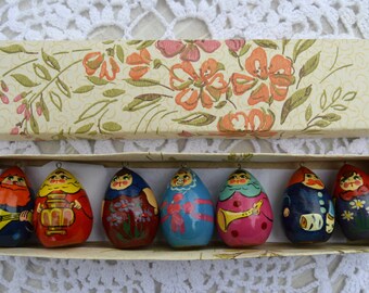 Hand Painted Marytoshka Set of 7 Wooden Doll Ornaments