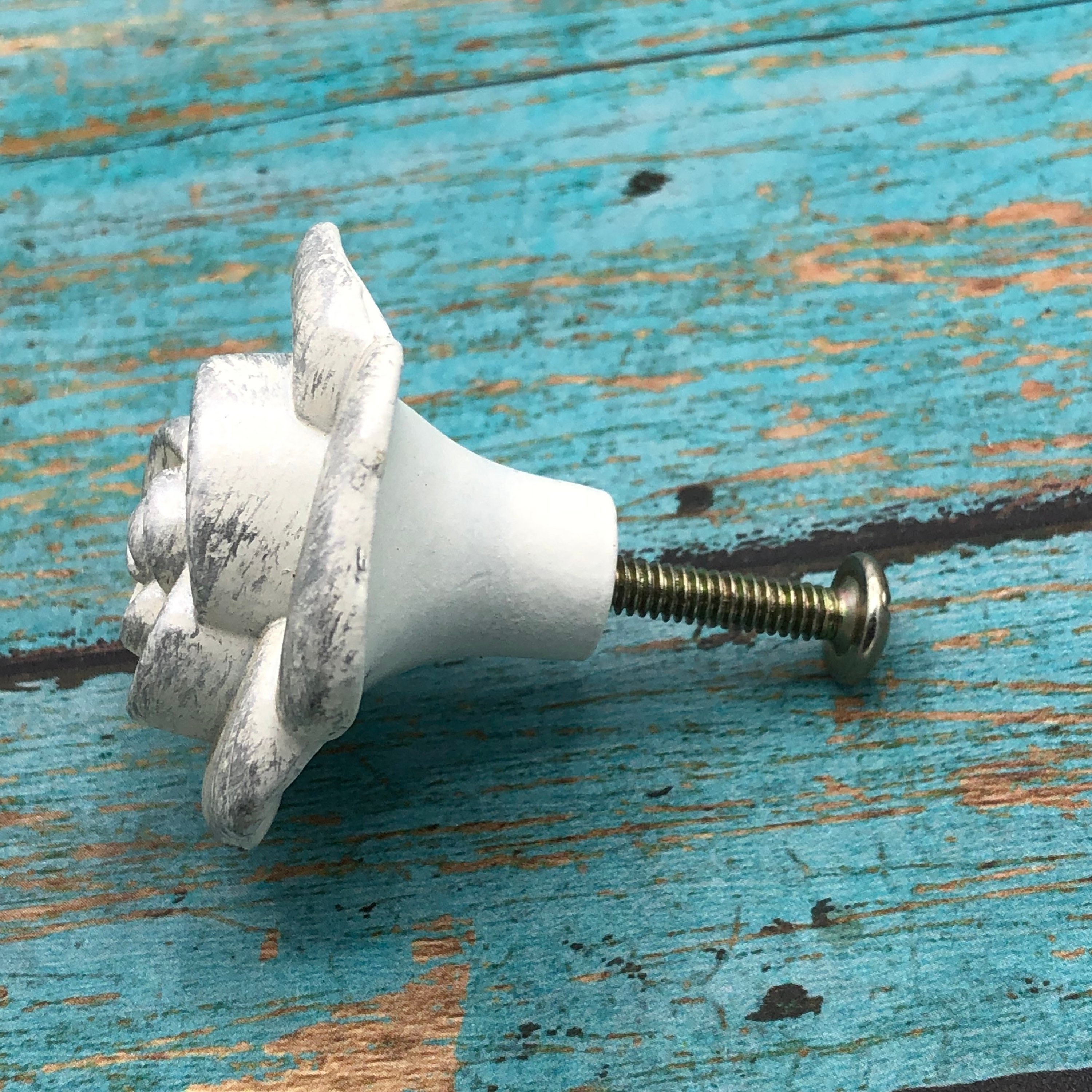 Vintage Flor De La Parte Blanca Gabinete Perillas Cajón De | Etsy