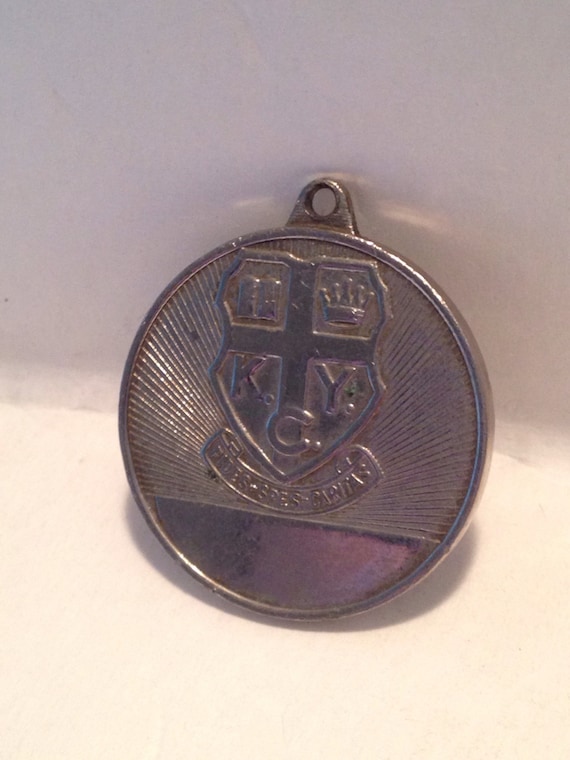 Vintage Basketball Medal - image 2