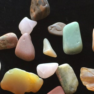 Tumbled Stones for Necklace - Crystal Pendant - Natural Stones Charms Healing Crystals And Stones