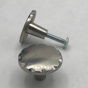 Brushed Nickel Scalloped Round Cabinet Knobs Dresser Drawer Pulls Handle Knobs Drawer Handle