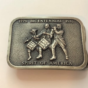 Vintage Bergamot United States of America Bicentennial 1776 1976 Spirit of America Belt Buckle