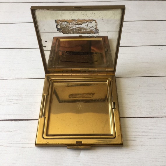 Vintage Compact 1950s Goldtone Rhinestone Compact… - image 4