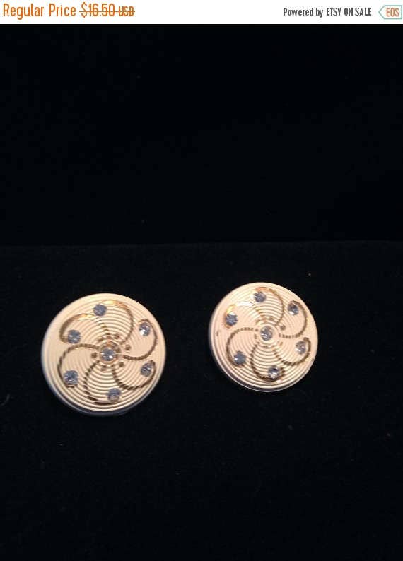 On Sale Vintage White Button Earrings with Gold C… - image 2