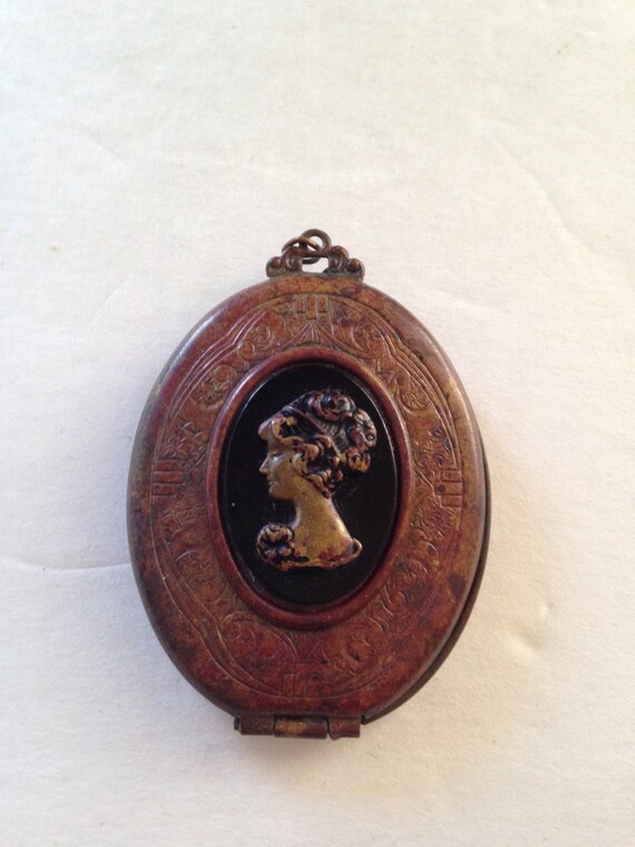 Antique Cameo Locket