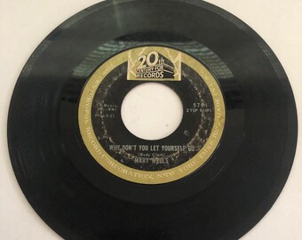 Mary Wells Vintage Vinyl 7" Single 45 RPM Vinyl Record Vintage Vinyl 45 Record