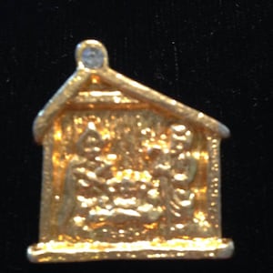 Vintage Christmas Manger Nativity Holiday Pin