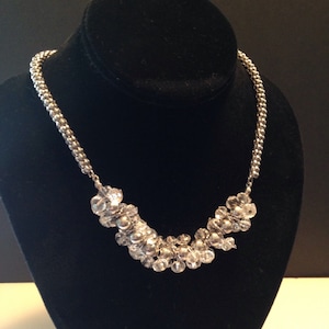 Formelle Lucite und Silber Mesh Halskette, Perlenschmuck, Vintage Halskette