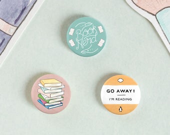 Book Lover Badges / Pin / Brooch - A Bookish Gift for a Bibliophile, Book Nerd, Librarian or Reader, Literary Gift with Penguin Classics