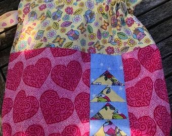 Flying Geese Patchwork ~ owls; hearts; butterflies and birds Project Bag for knitting or crocheting / Wash Bag