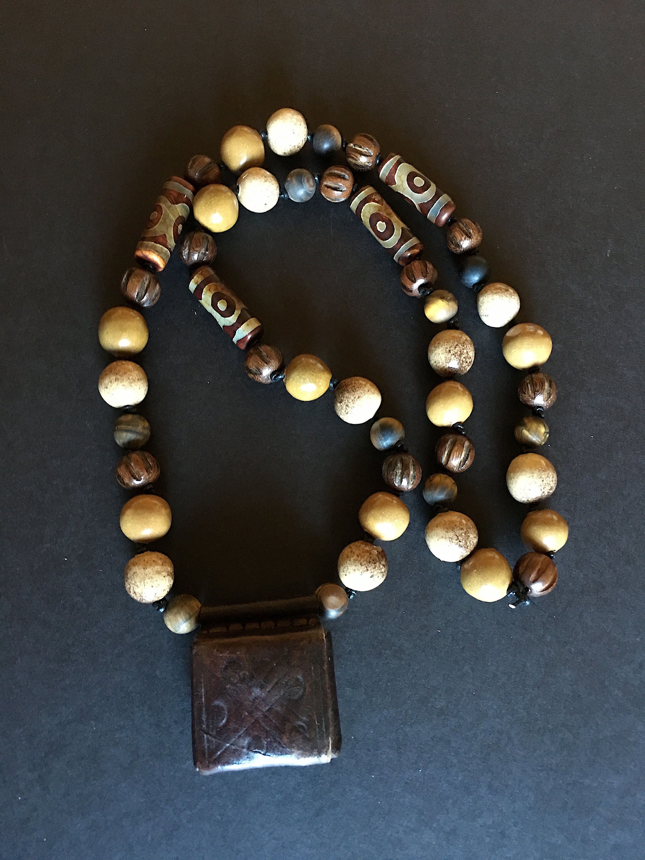 Collier Touareg Africain En Cuir Et Perles – Style Bohème Ethnique