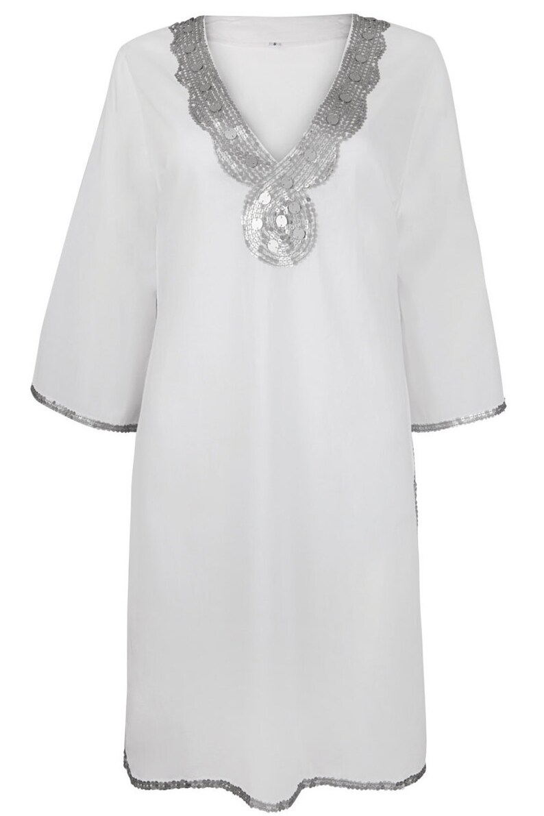 white and silver kaftan