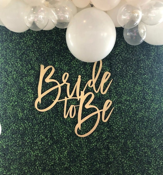 Bride to be Sign for bridal shower, Bride sign, Wedding Signs, Wedding  Photo Prop, Lightweight, bride to be,bride, photography 24 W x 23' H