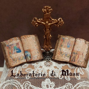 Dollhouse Religion, Miniature Holy Bible Book, 1:12 scale