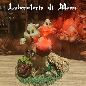 Dollhouse Scream Ghost Figurine, Miniature Cauldron with Light, 1:12 scale