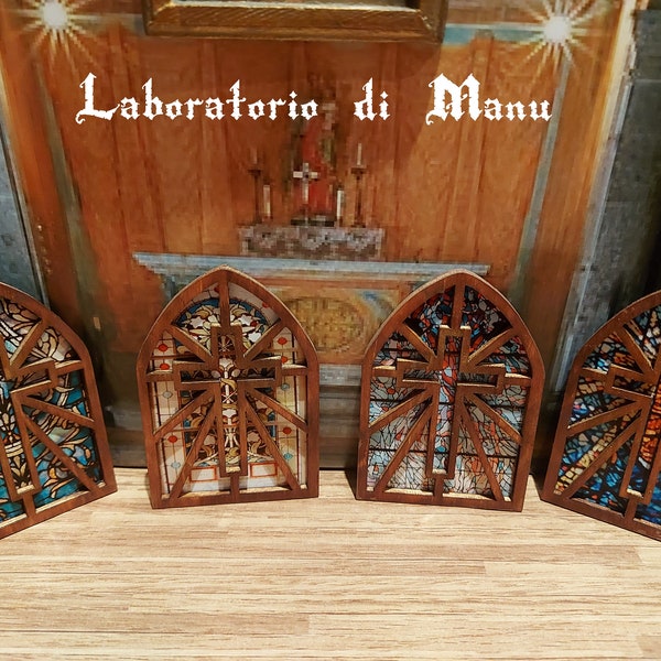 Puppenhaus-Kirchenfenster, religiöse Miniaturfenster mit Buntglaseffekt, Maßstab 1:12