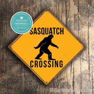CARTELLO DI ATTRAVERSAMENTO SASQUATCH, Segnali di Sasquatch Xing, Sasquatch, Attenzione Sasquatch, Decorazione Sasquatch, Arte Sasquatch, Segnali di attraversamento Sasquatch, Segnale
