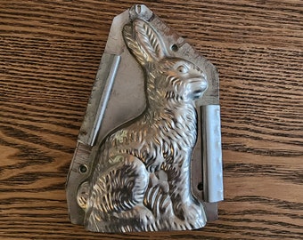 Large Vintage Bunny Rabbit Candy Mold Antique Chocolate Easter Bunny